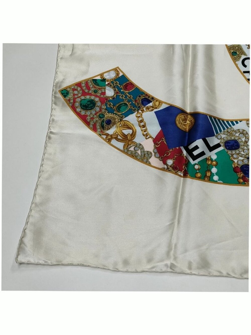 Authentic Silk Chain Print Scarf Multicolor Luxury Style - Picture 6 of 10